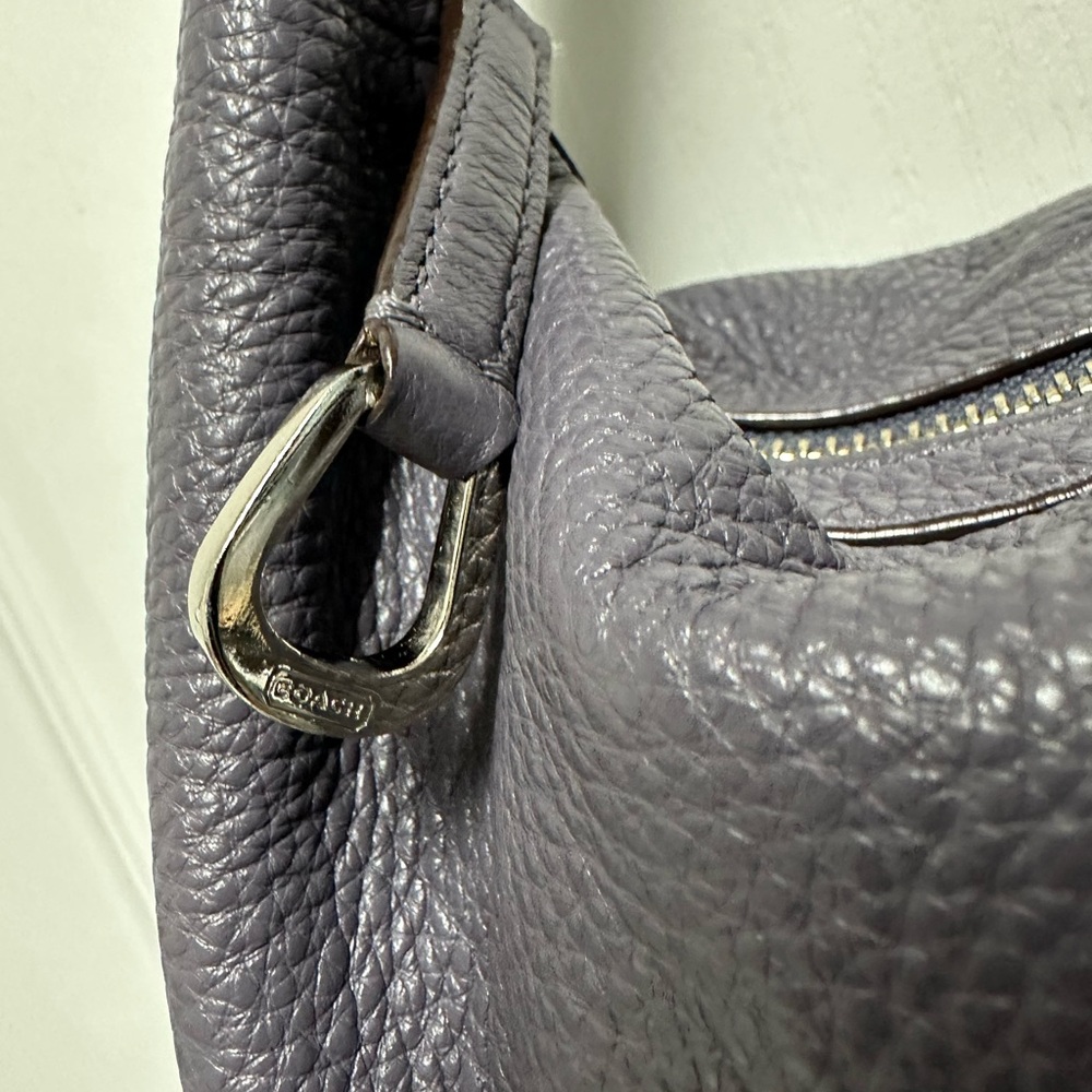 Coach Avery Leather Hobo Bag Gray - Picture 4 of 13